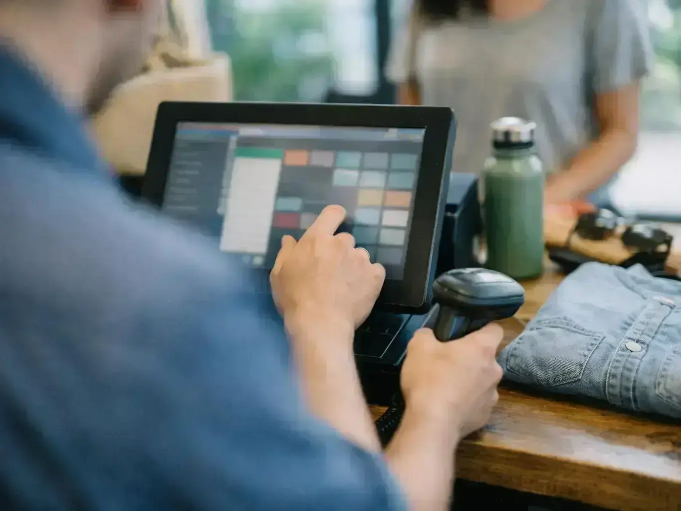 Merchant Account Services Austin, TX Long Beach — in action